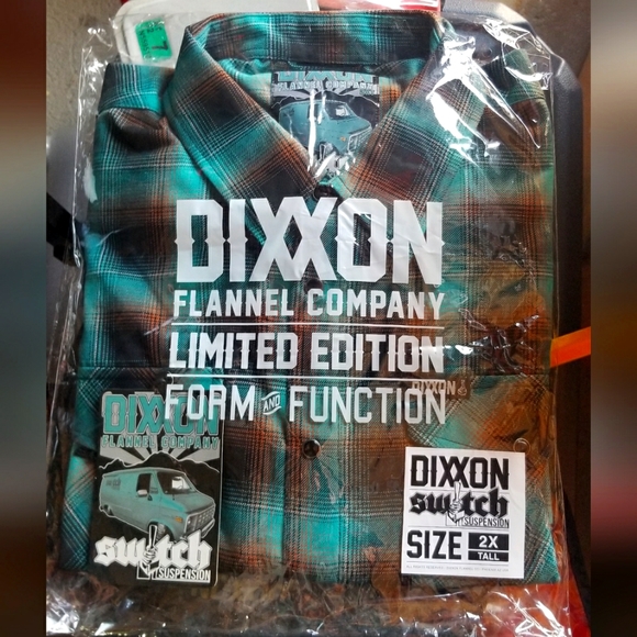 DIXXON Other - Dixxon flannel 2xlt switch